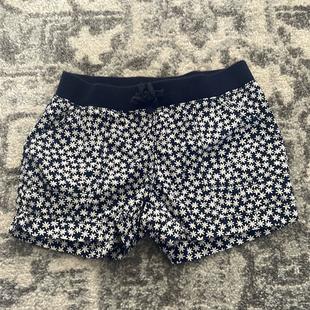 Size 7/8 Shorts